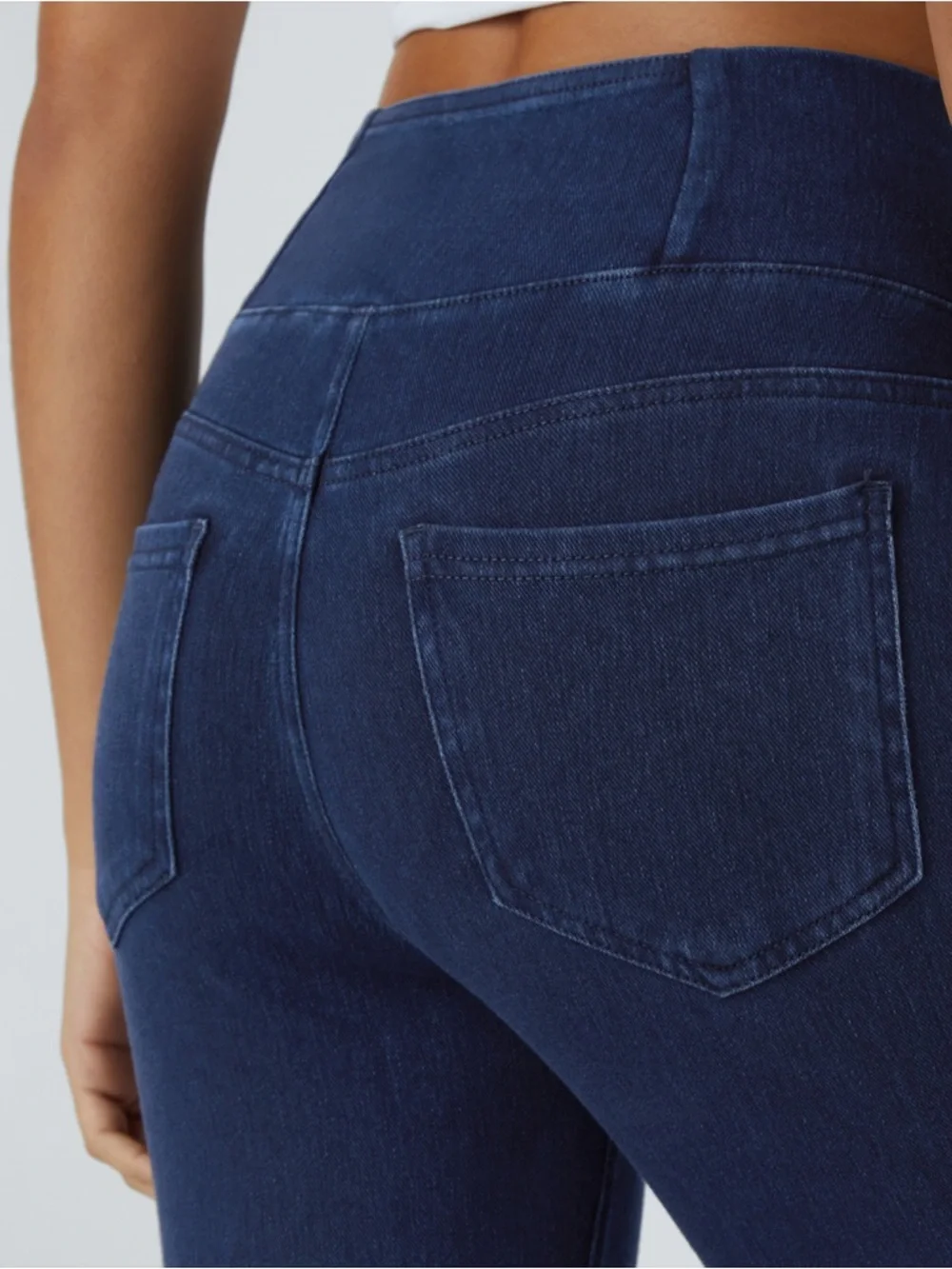 Halara Flex™ High Waisted Crossover Pockets Denim‎ Work Leggings Size M